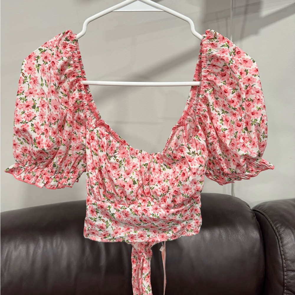 SHEIN Pink Floral Puff Sleeve Blouse
